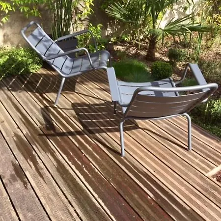 Logement Independant Sur Jardin, Hopital Pellegrin Bed and breakfast Burdeos